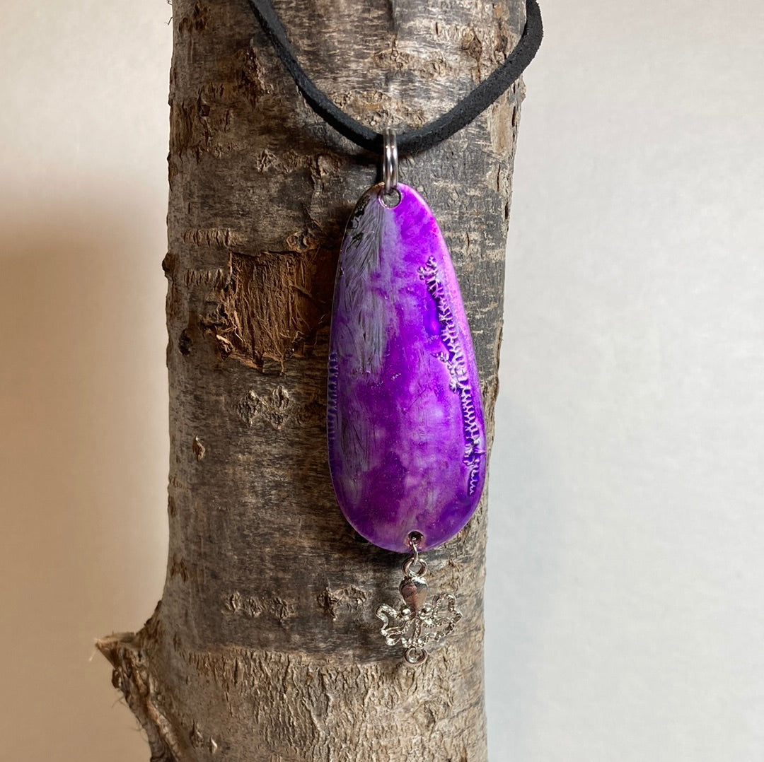 Lure Necklace - Purple